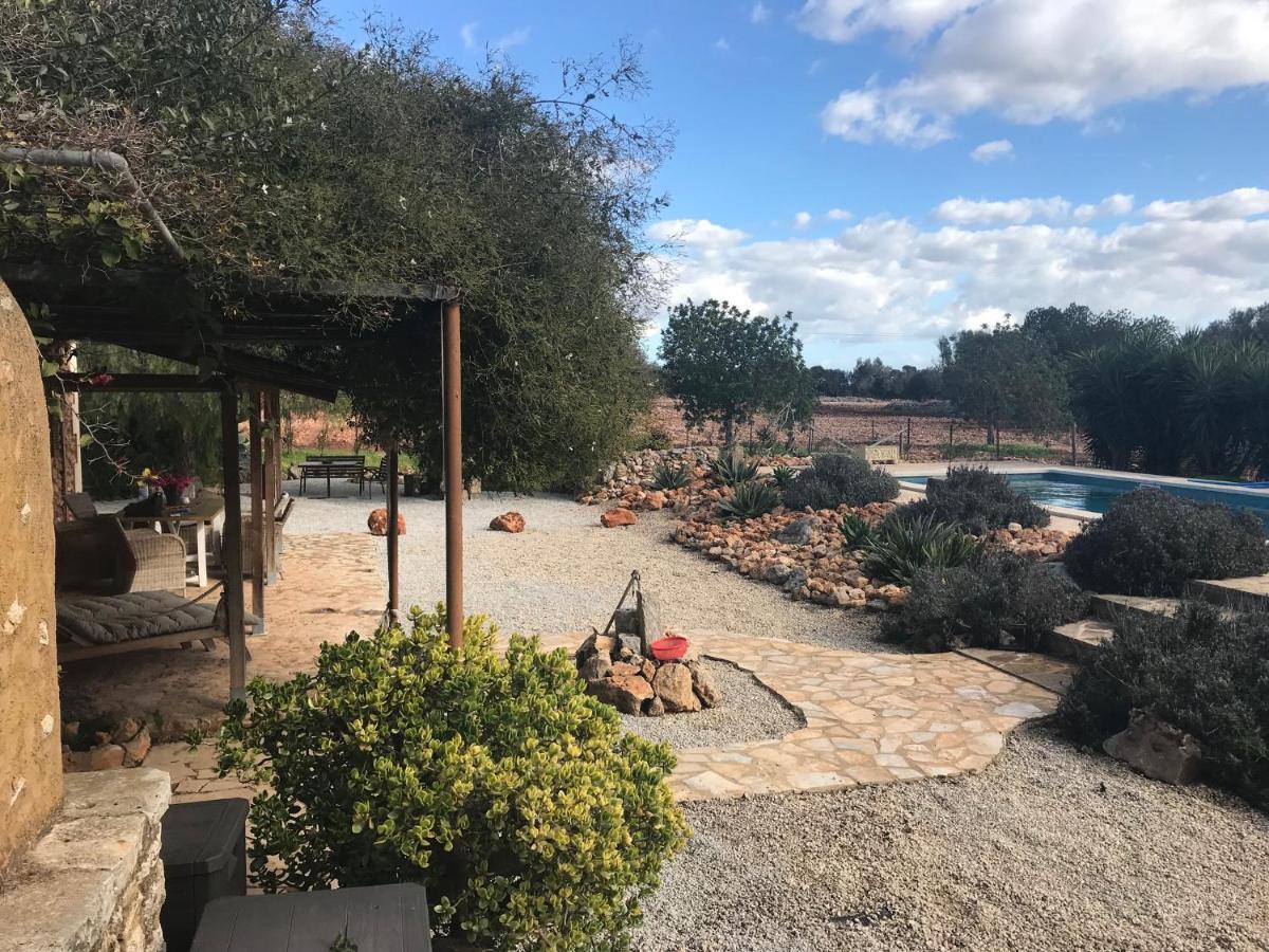 Вилла Finca Es Vinyet Поррерас Экстерьер фото